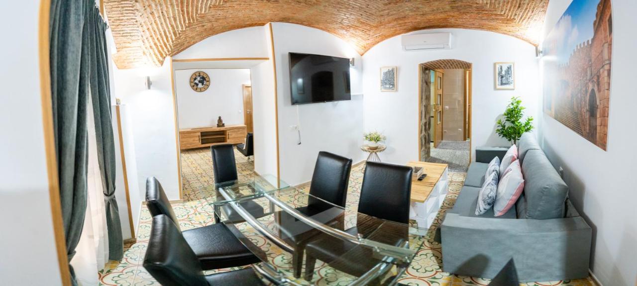 Art And Suite Apartment Cáceres Exterior foto