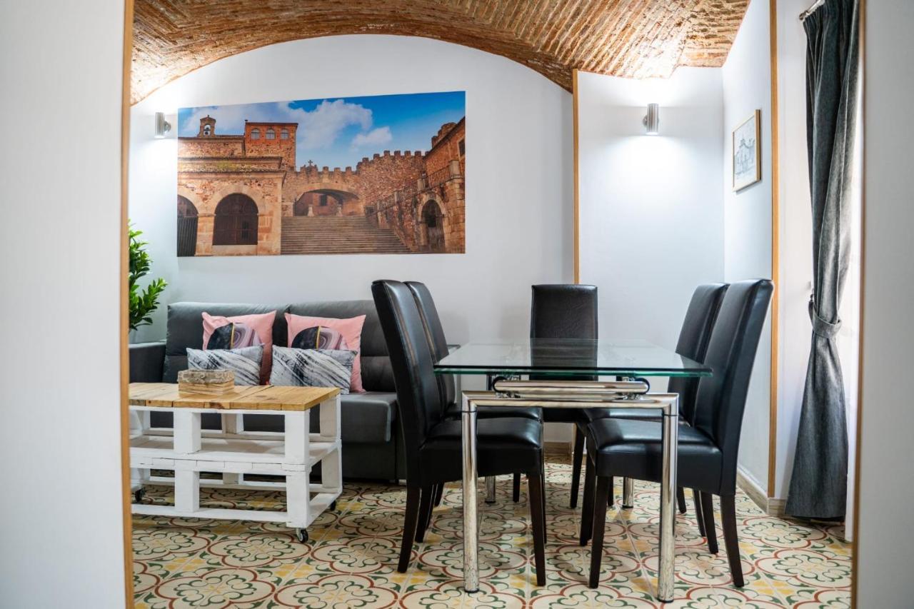 Art And Suite Apartment Cáceres Exterior foto